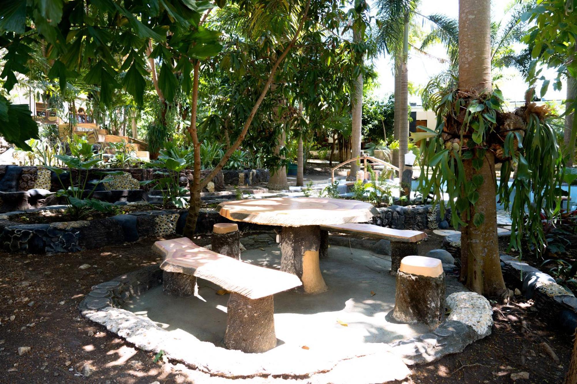 Hotel Green Prundi Labuan Bajo Esterno foto