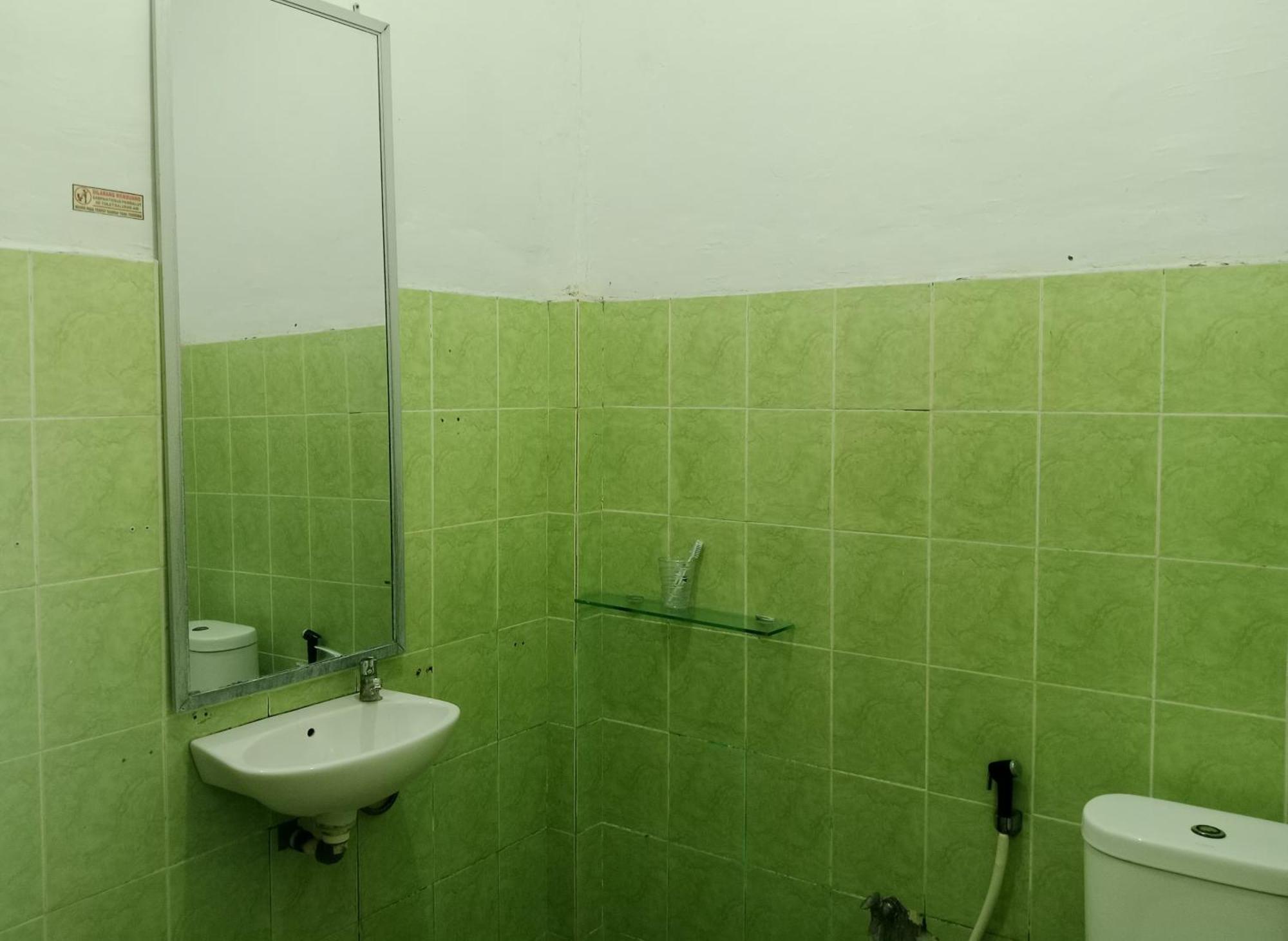 Hotel Green Prundi Labuan Bajo Esterno foto